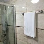 Nar Sultan & Aparts Hotel 2*
