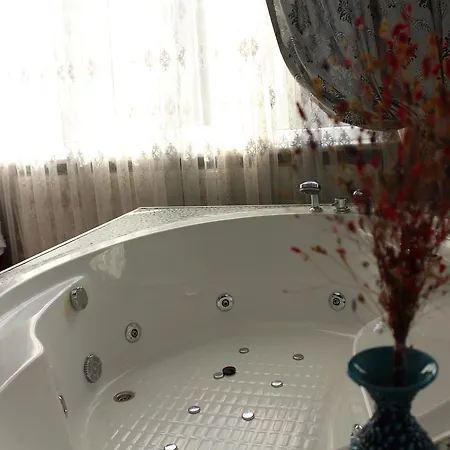 Nar Sultan & Aparts 2* Istanbul